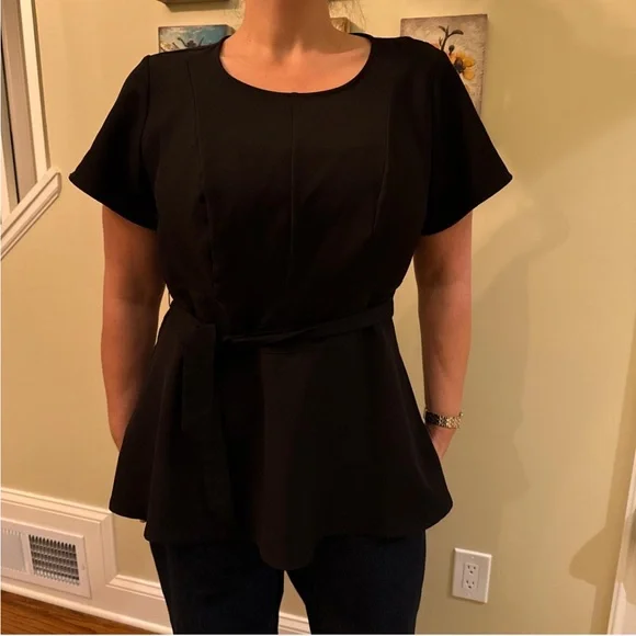 Lane Bryant Black Top - Size 14 with Belt - Excellent Condition - Picture 2 of 6